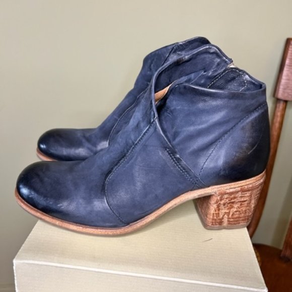 A.S.98 Blue Leather Bootie, EU size 40 - Picture 1 of 10